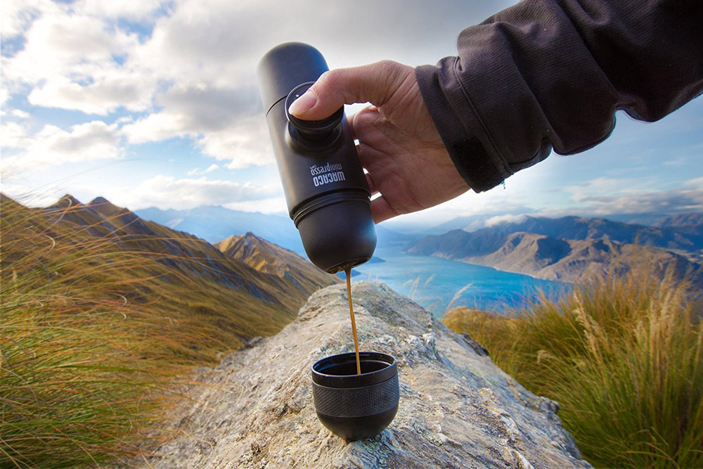 커피를 사랑하는 여행자들을 위한 10가지 커피도구